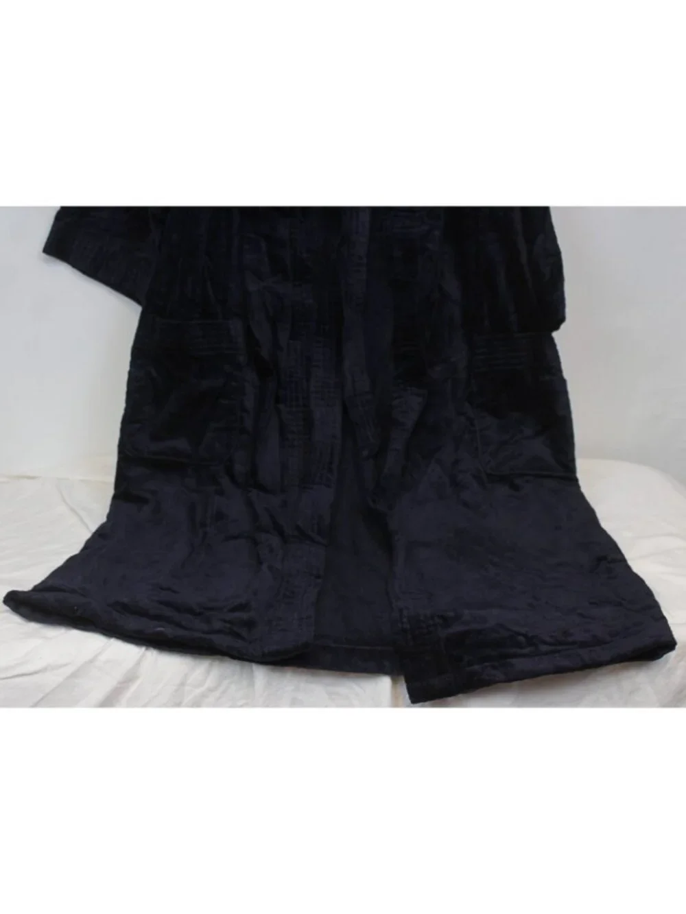 Vtg 80s 90s Stafford Men Bath robe 1 Size Black Velour Terry Cloth Heavy Velour